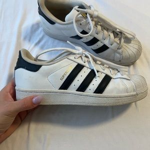 Adidas Superstar Sneakers